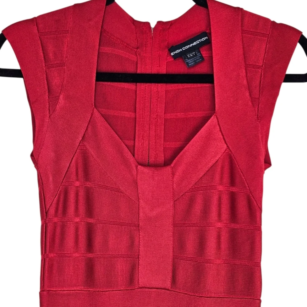 NWOT French Connection Bandage Red Mini Dress - size 2 - Picture 4 of 12